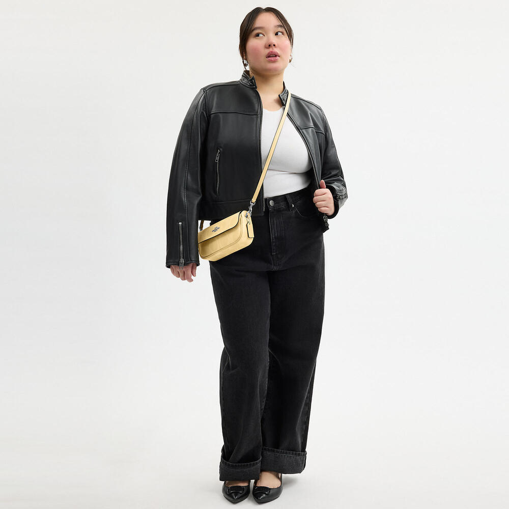 NWT coach! Hailey Flap Bag In Signature Canvas - Picture 7 of 10